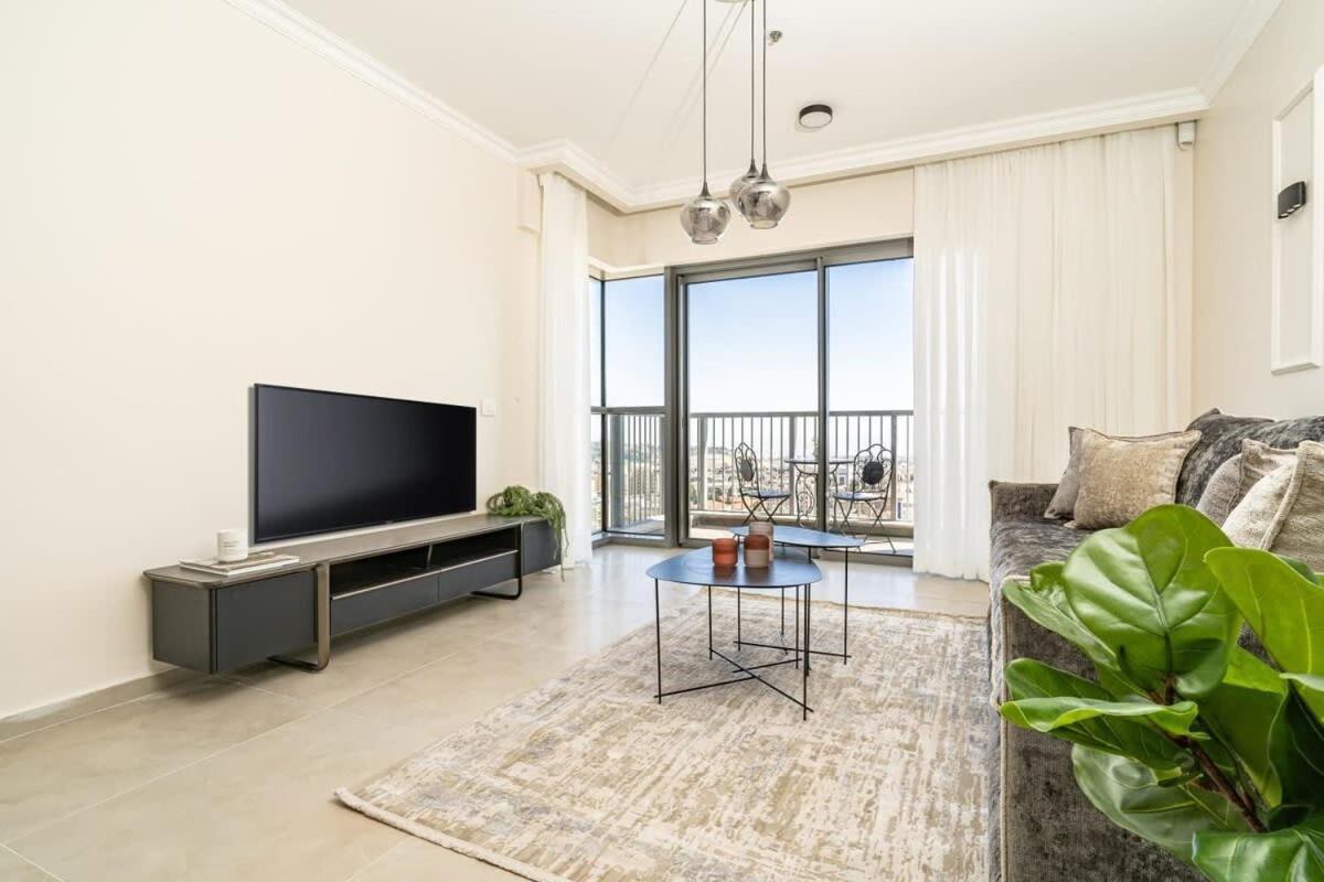 Savyon View Tower - Isrentals *